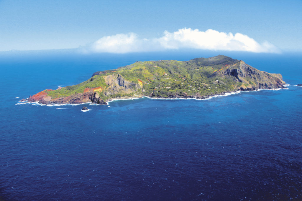 Mit dem Frachtschiff nach Pitcairn